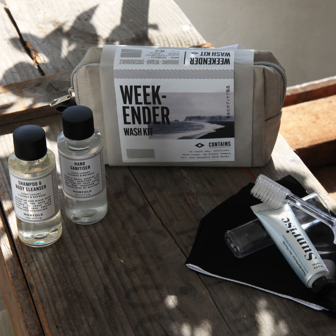 Weekender Wash Kit